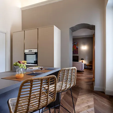 Palazzo Del Carretto-Art Apartments And Guesthouse Turin Exterior photo
