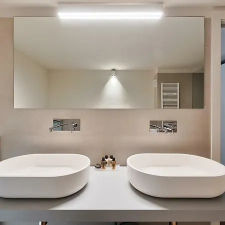 Palazzo Del Carretto-Art Apartments And Guesthouse Turin Exterior photo